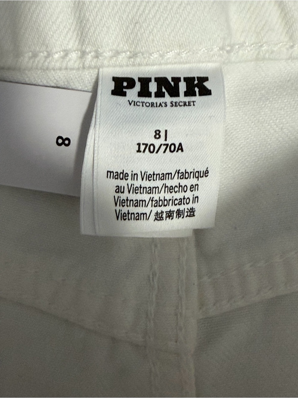 PINK Victoria's Secret White Mid-Rise Cutoff Jean Shorts 8 NWT - Picture 7 of 9